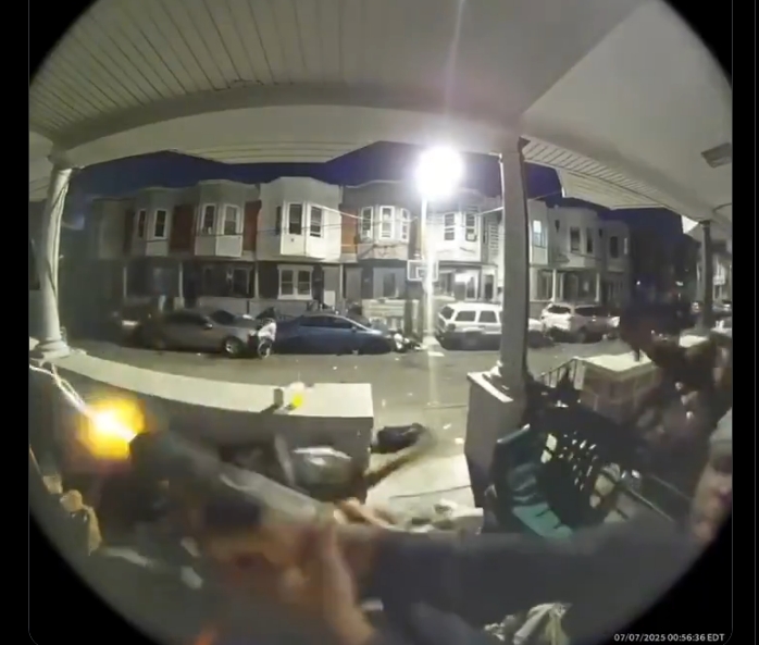 Tiroteo en Philadelphia deja al menos tres muertos y diez heridos