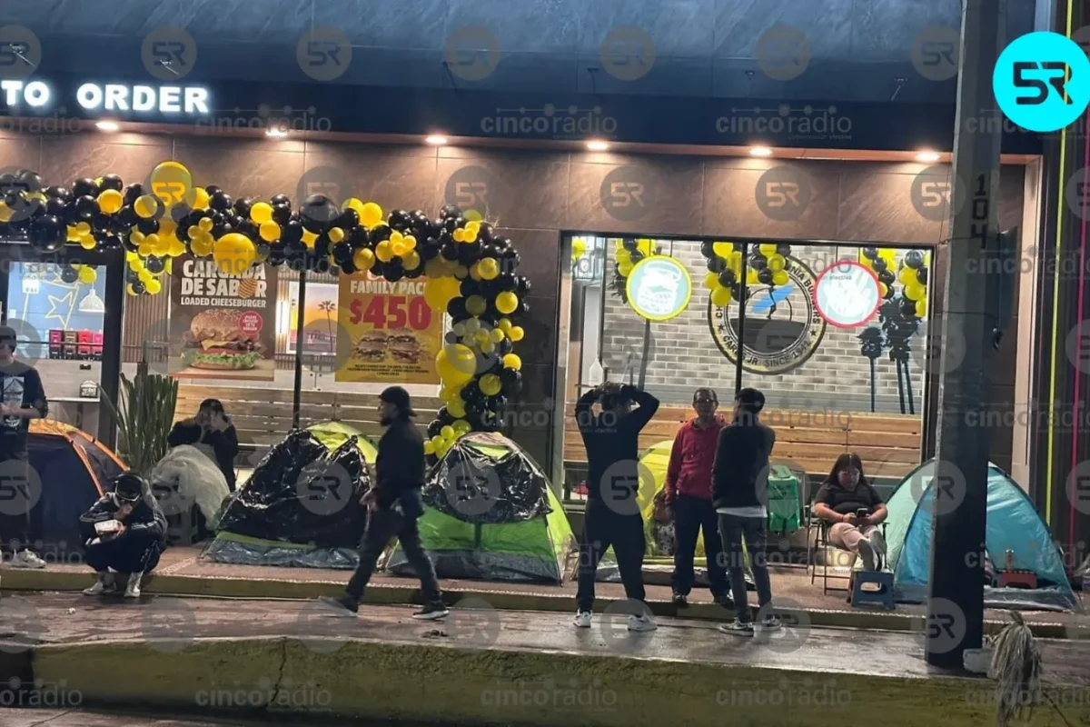 5 cosas que revela la fiebre por hamburguesas gratis en Tehuacán