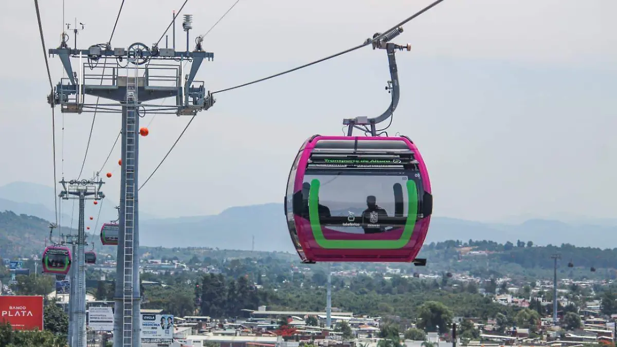Uruapan’s Cable Car Surpasses Half a Million Riders in First Month Despite Initial Doubts