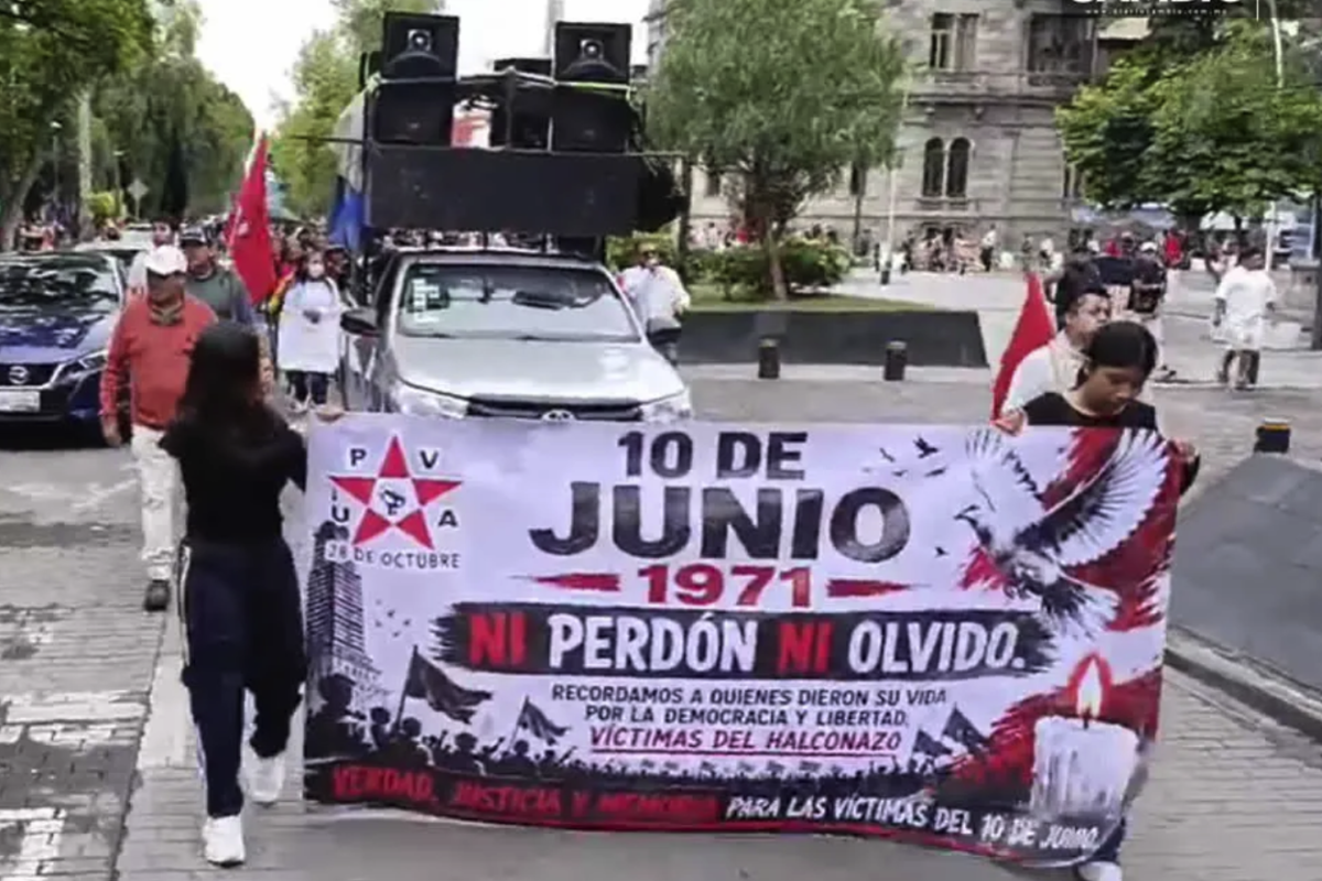28 de Octubre March Causes Traffic Chaos in Downtown Puebla