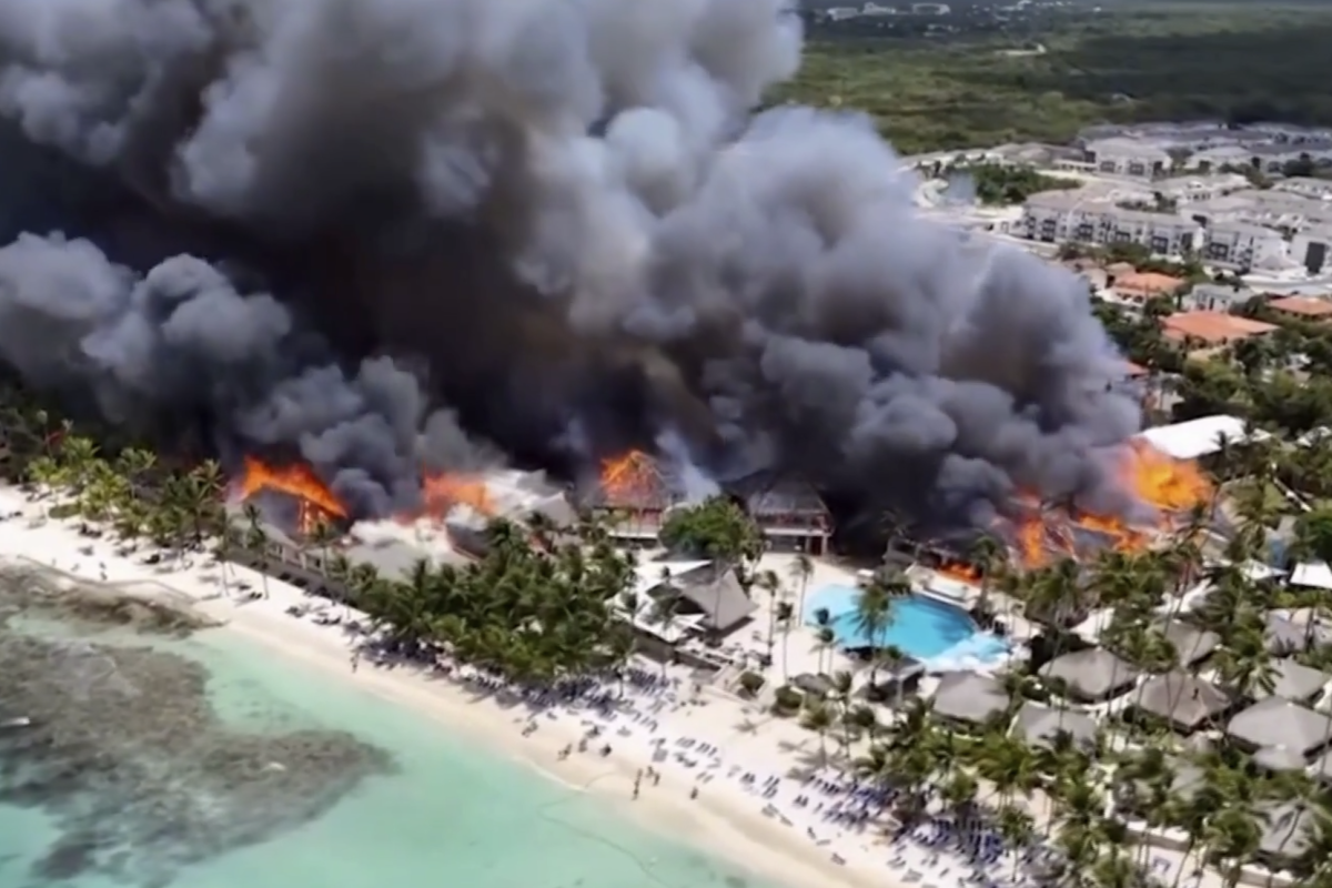 Deadly Fire in Dominican Republic Resort Forces Evacuation of 1,700 Guests