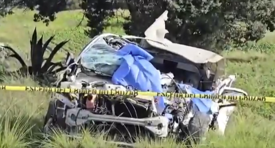 Tragic Crash on Mexico-Veracruz Highway Claims Four Family Members in Cuapiaxtla