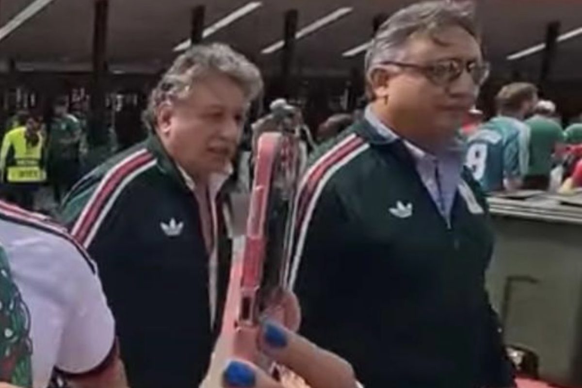 Puebla’s SNTE Leader Spotted at World Cup Opening Amid Ticket Price Controversy
