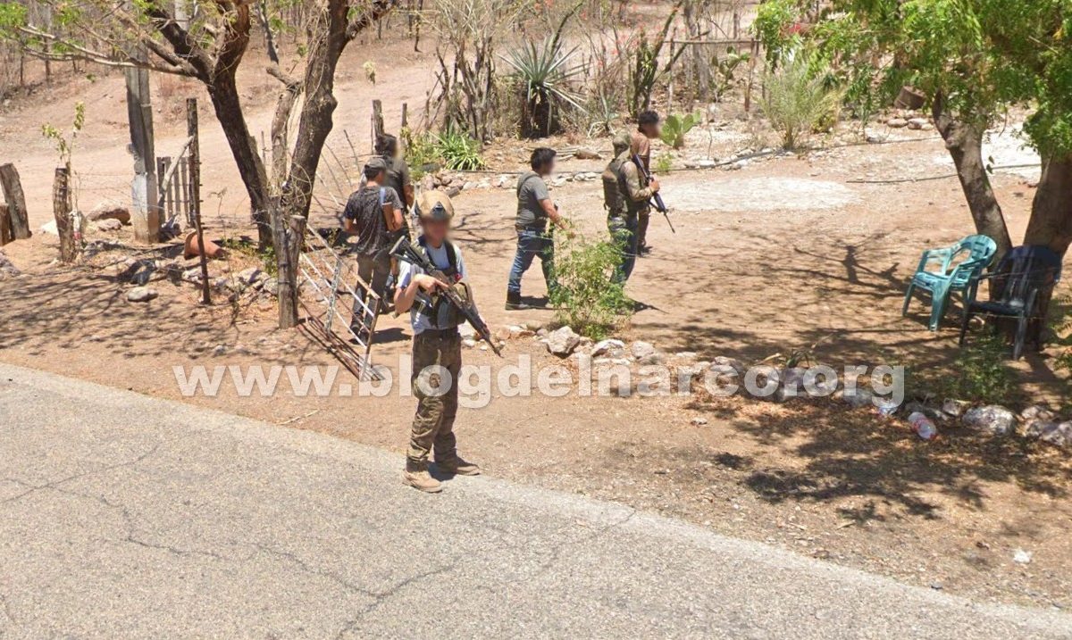 Google Street View Captures Armed CJNG Members on a Sinaloa Road
