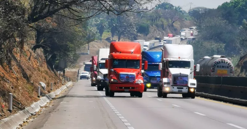 National Truckers’ Strike Set for June 24 Amid Mexico City Soccer Match