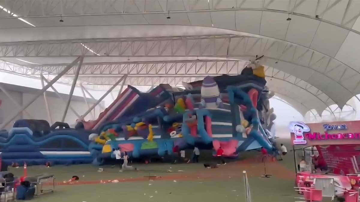 Strong Winds Lift Inflatable in Torreón, Coahuila; 10 Children Injured