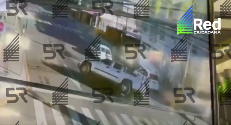 Crash in Puebla’s Loma Bella Leaves Pickup Truck Overturned: What Happened and Why It Matters