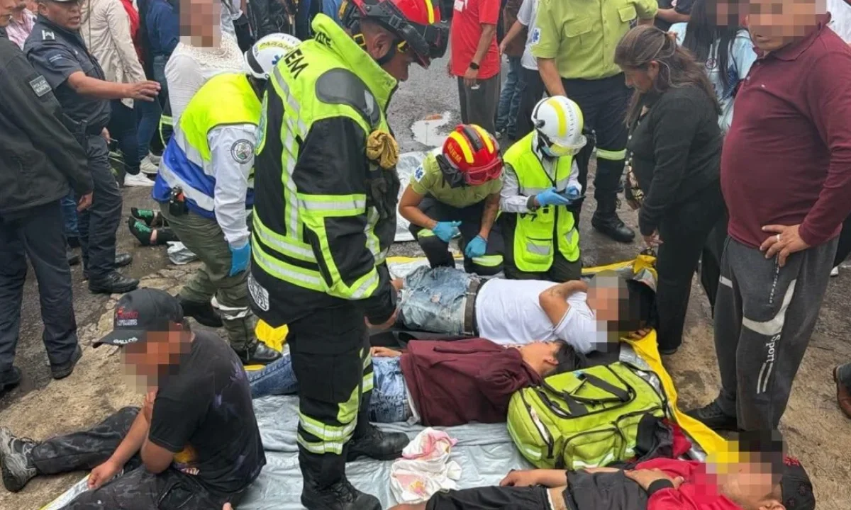 Lightning Strike Injures 10 During Religious Festival in Toluca Amid Severe Storms in Central Mexico