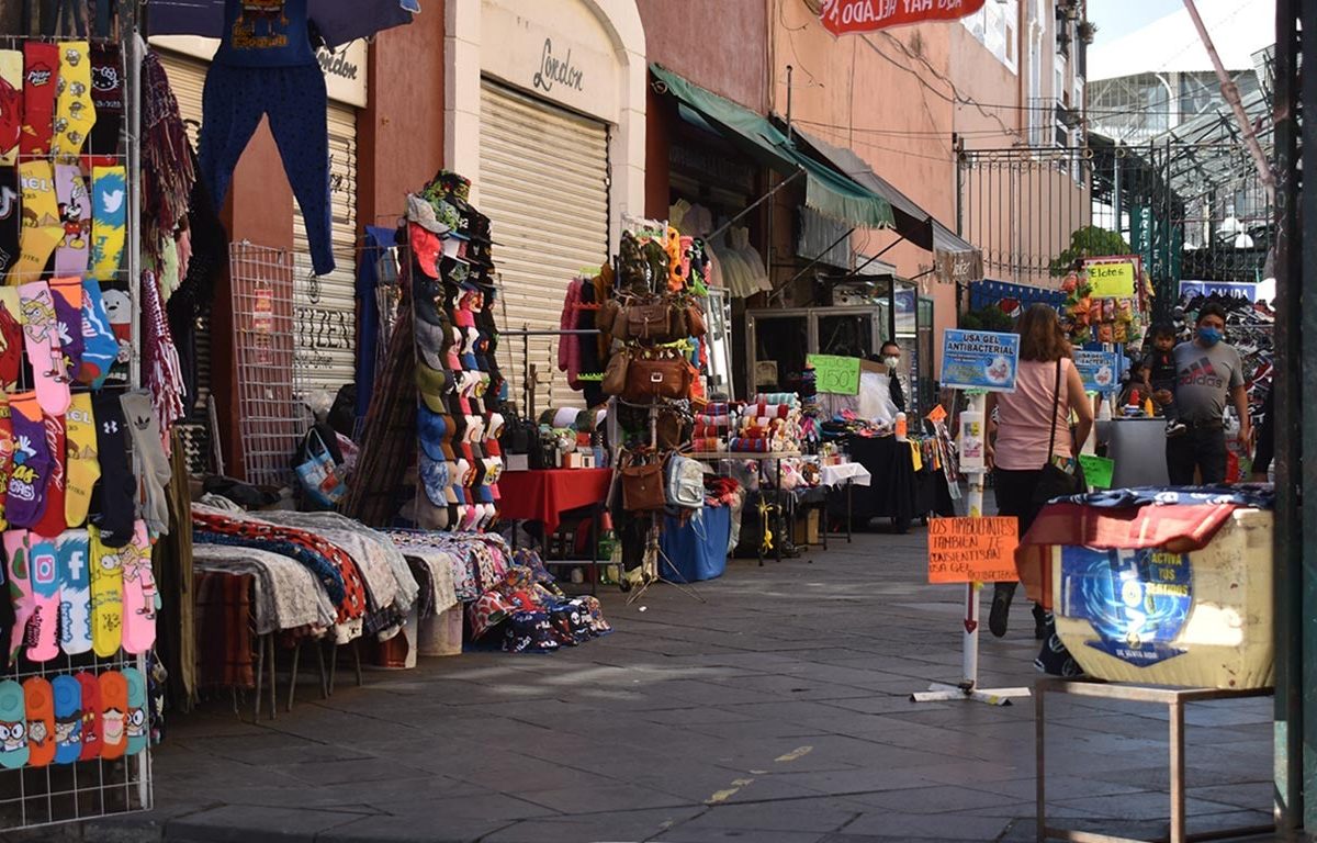 90 Informal Vendor Groups in Puebla Generate Over 9 Million Pesos for City Hall Annually