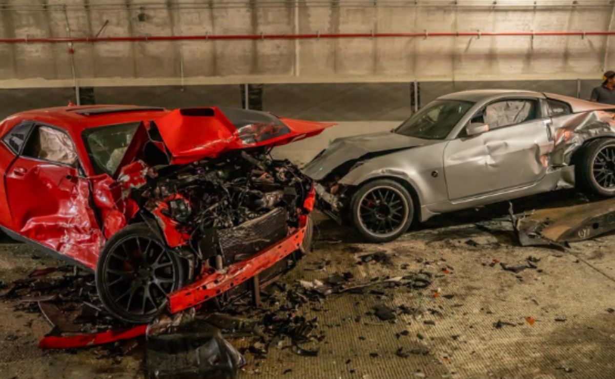 Sports Cars Crash in Multi-Vehicle Pileup in Tijuana