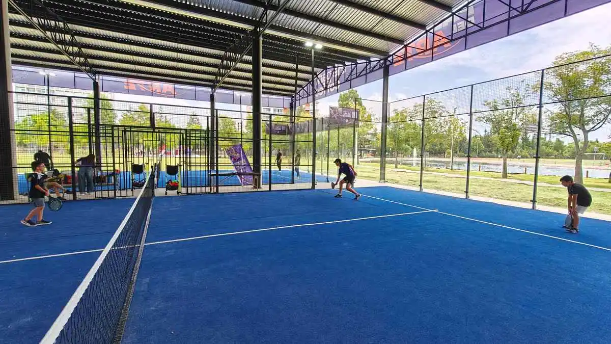 Paddle Courts in Puebla’s Parque del Arte Are Private and Cost 400 Pesos to Rent