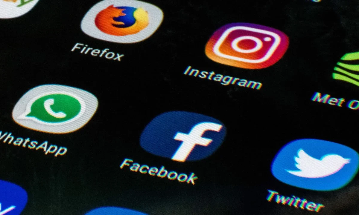 France Bans Social Media for Under-15s: What This Means for Digital Safety